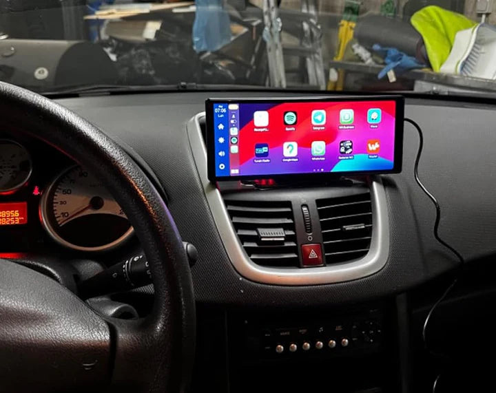 CarPlay Screen with Dash Cam | Supreme Technology®